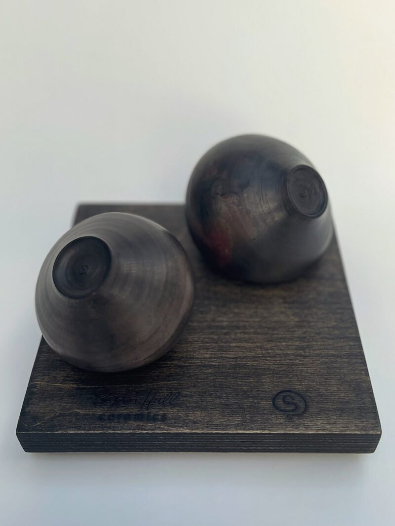 Sculptural smoke fired neckline dimple pots - Image 3